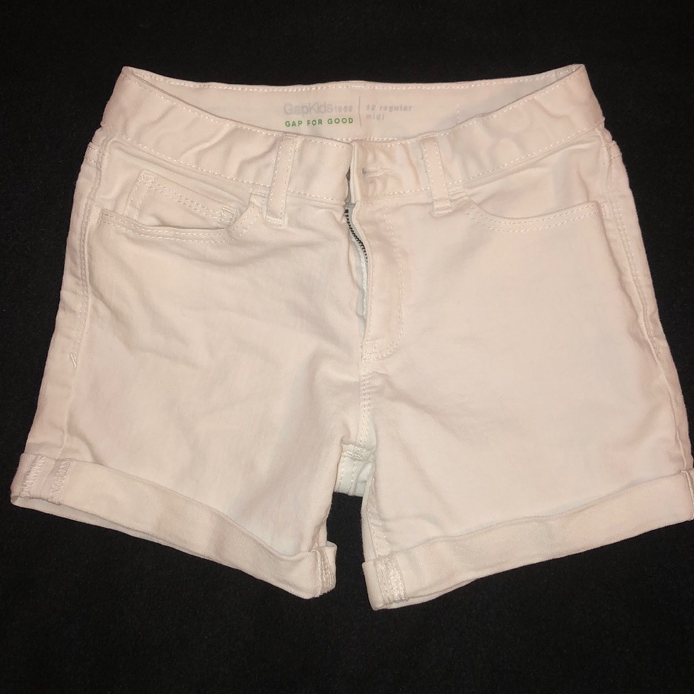 Girls Gap white jean shorts